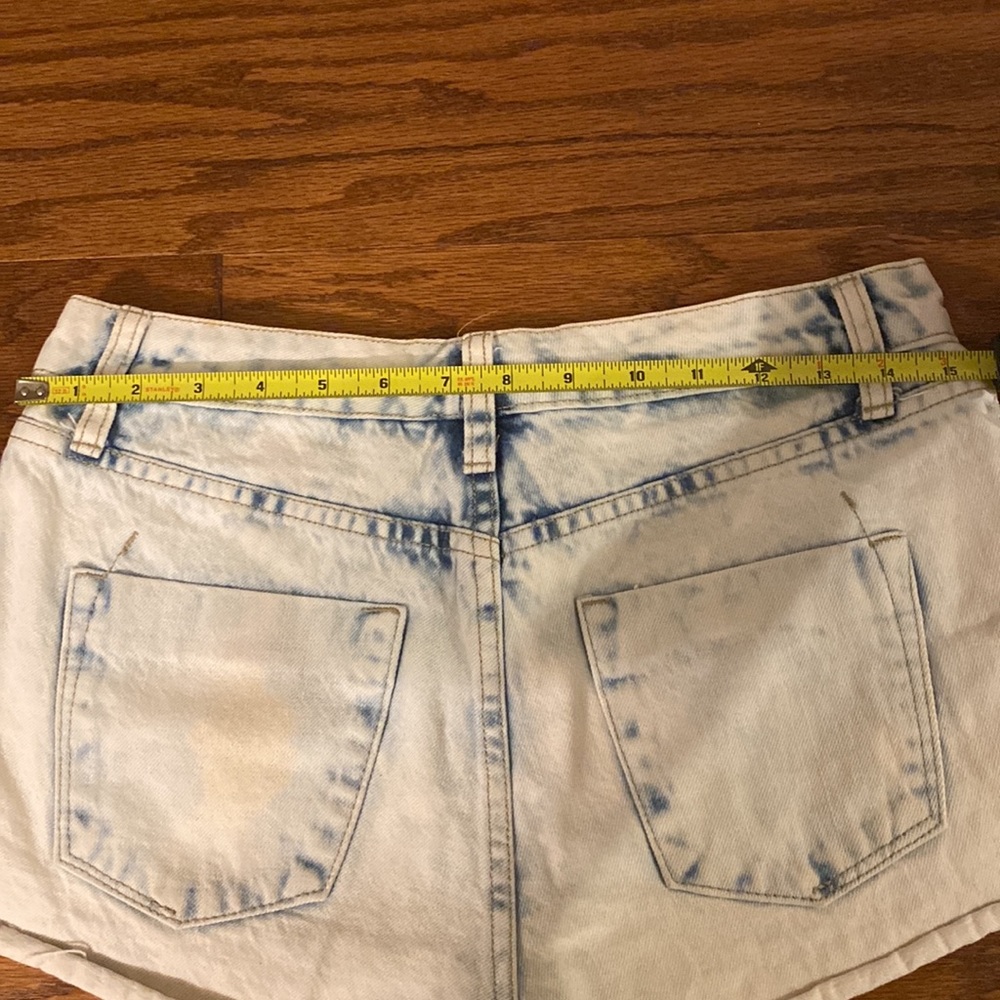 Mossimo High Rise Short Short - Picture 5 of 7